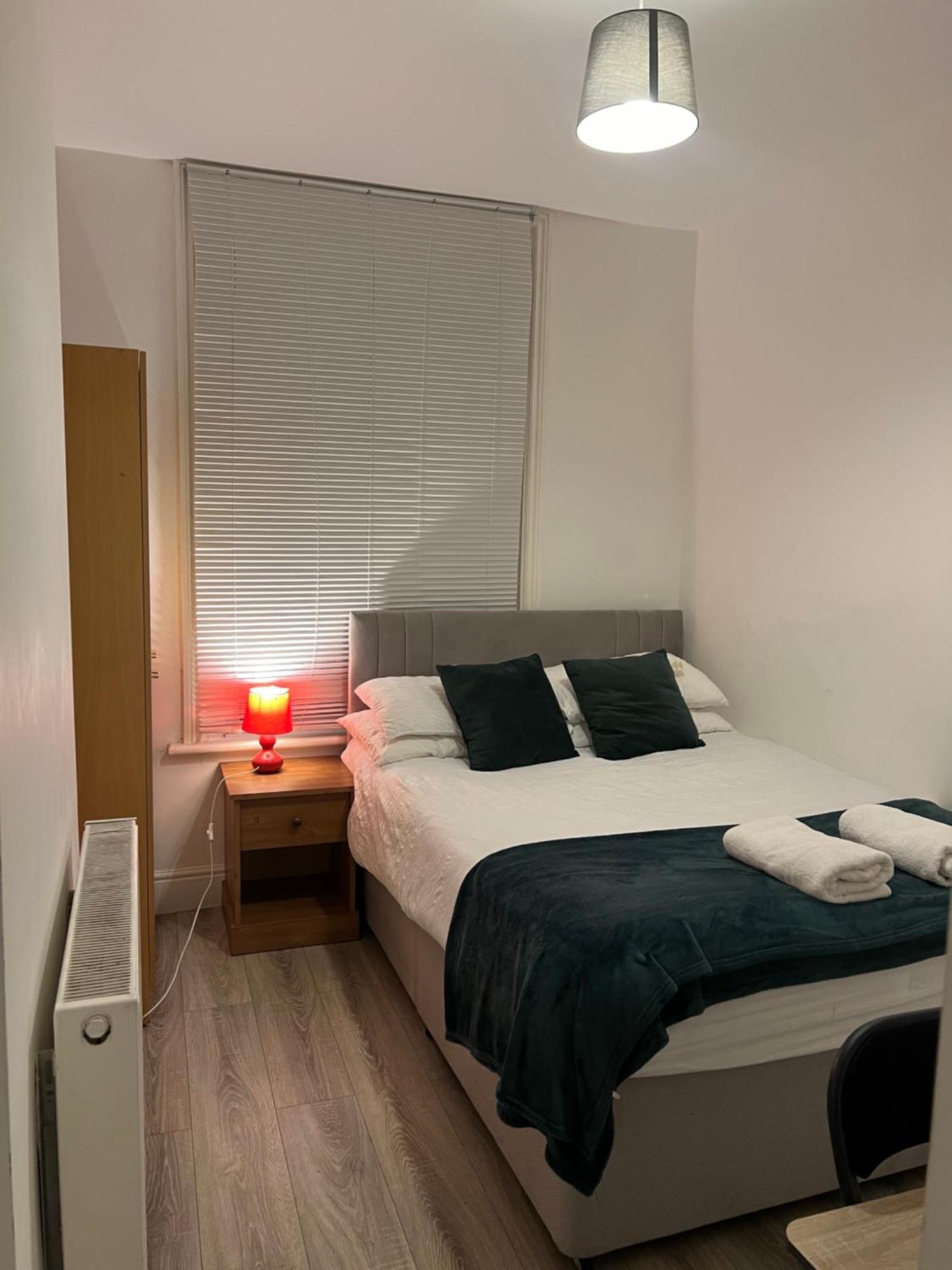 The Coral Guest House 1 Fratton Park Portsmouth Esterno foto